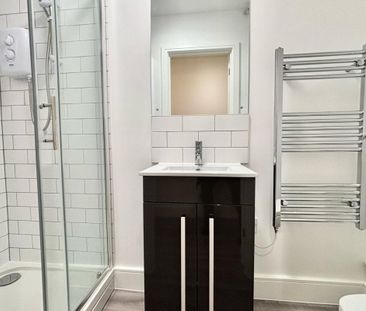 College Place - Photo 1