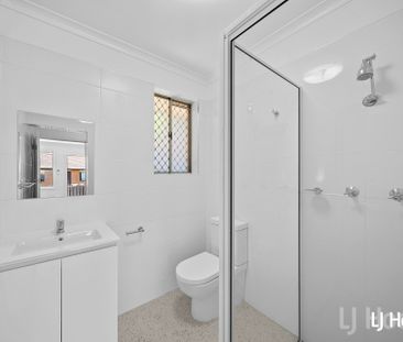 Renovated 2 bedroom units close to town - Photo 6