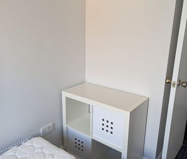 Room in a Shared Flat, Carnarvon Street, G3 - Photo 3