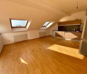 2er WG ca. 93 m² + 6 m² Terrasse - Foto 4