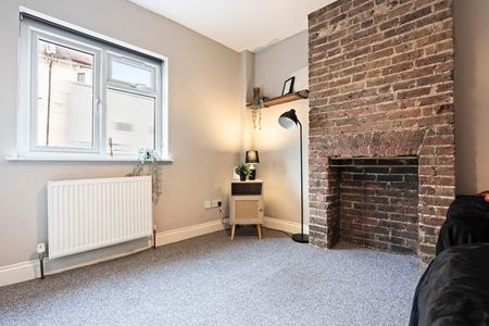 Rose Hill Terrace - Photo 4