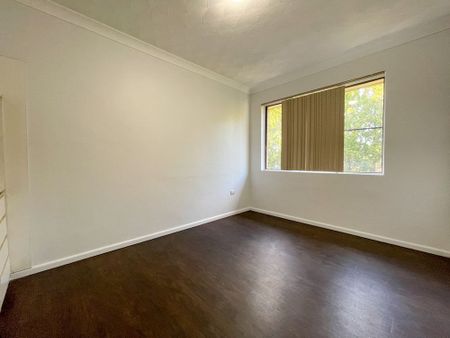 Home For Rent - Photo 4