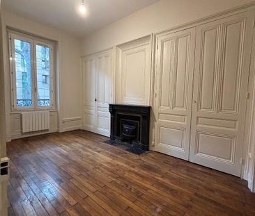 Location Appartement 3 pièces 71m² VILLEURBANNE 69100 - Photo 3