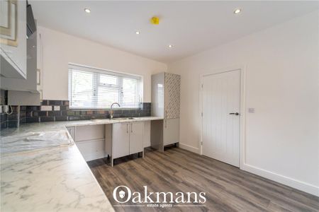 3 bedroom semi-detached house to rent - Photo 3