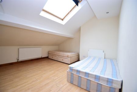 High Street, Gateshead - Photo 4