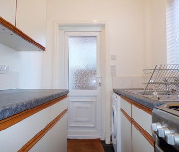 2 bedroom house to rent - Photo 1