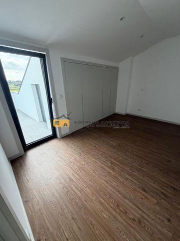 Moradia T3 em Porto - Foto 2