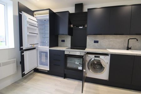 2 bedroom apartment to rent - Photo 5