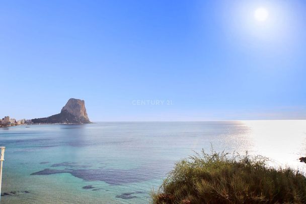 Calpe/Calp, Valencian Community - Photo 1