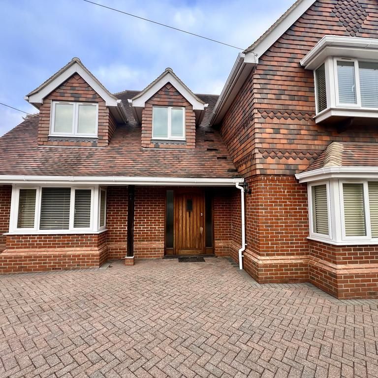 1 bedroom detached house to rent - Photo 1