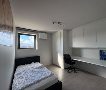 Instapklaar ruim 3 slpks appartement in Genk. - Photo 6