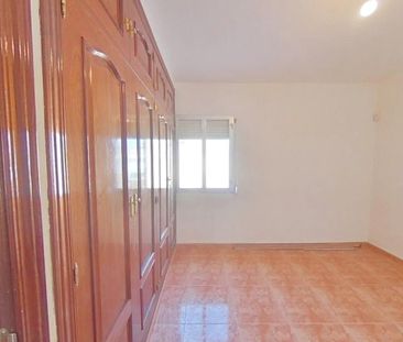 Piso de alquiler en La Fortuna - Photo 5