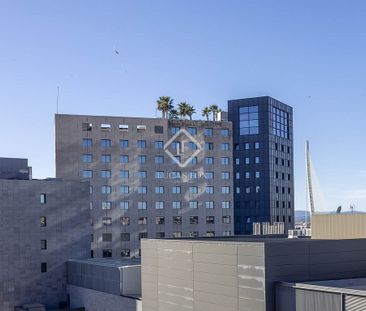 3 bedroom luxury penthouse for rent in Valencia, Spain - Photo 3