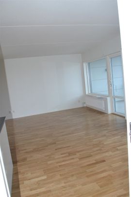 Monarkivägen, Falkenberg - Photo 1