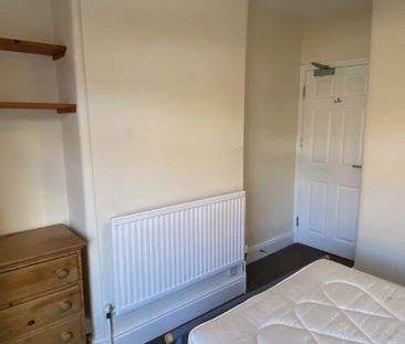 1 bed house / flat share to rent in Pinhoe Road, Exeter, EX4 - Photo 3