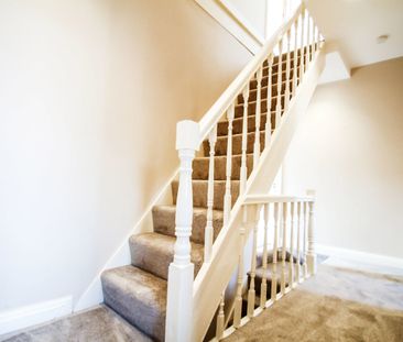 4 bedroom terraced house to rent - Photo 6