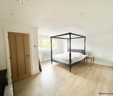 5 bedroom property to rent in Brentwood - Photo 1