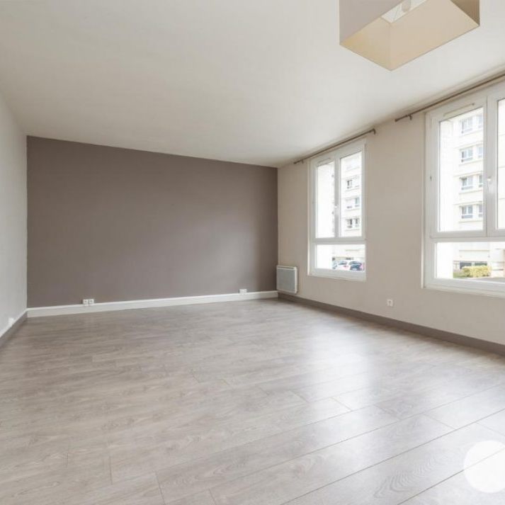 NOUVEAUTÉ - AGENT.CIE - À LA LOCATION - Photo 1