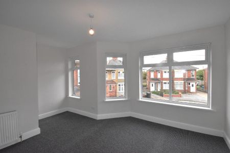3 bedroom semi-detached house to rent - Photo 5