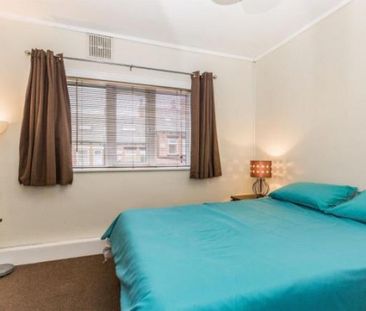 3 Bed - Norman Mount, Leeds, Ls5 - Photo 3