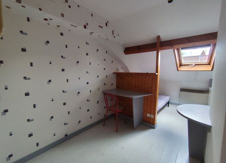 Appartement à louer 1 pièce • 10,50 m 2 Le Creusot - Photo 2