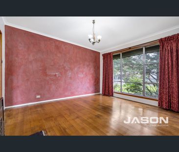 61 Kiewa Crescent, Dallas, Vic 3047 - Photo 3