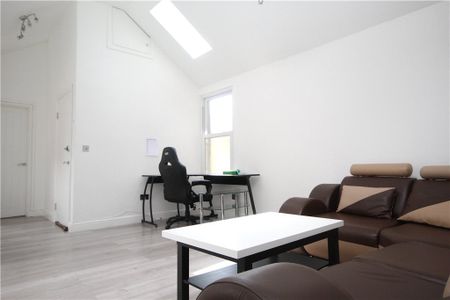 Haydon Place, Guildford, GU1 4LL - Photo 2