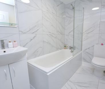 2 bedroom property to rent - Photo 5