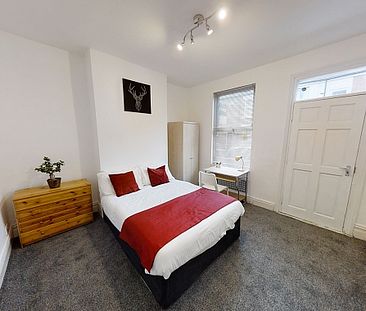 Recently Renovated Four Bed Student Property - Photo 3