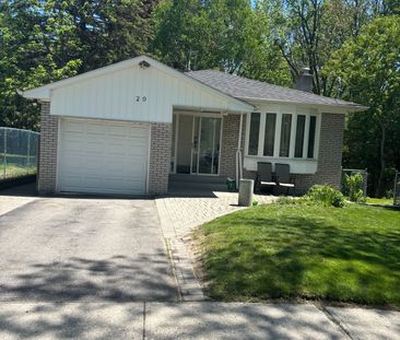 For Lease - 29 ravenview Drive, Toronto, Ontario - Photo 2