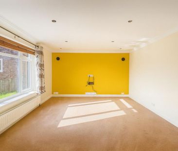 4 bedroom semi-detached house to rent - Photo 1