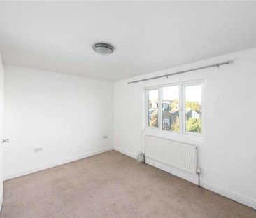 Pevensey Road, London, SW17 - Photo 3