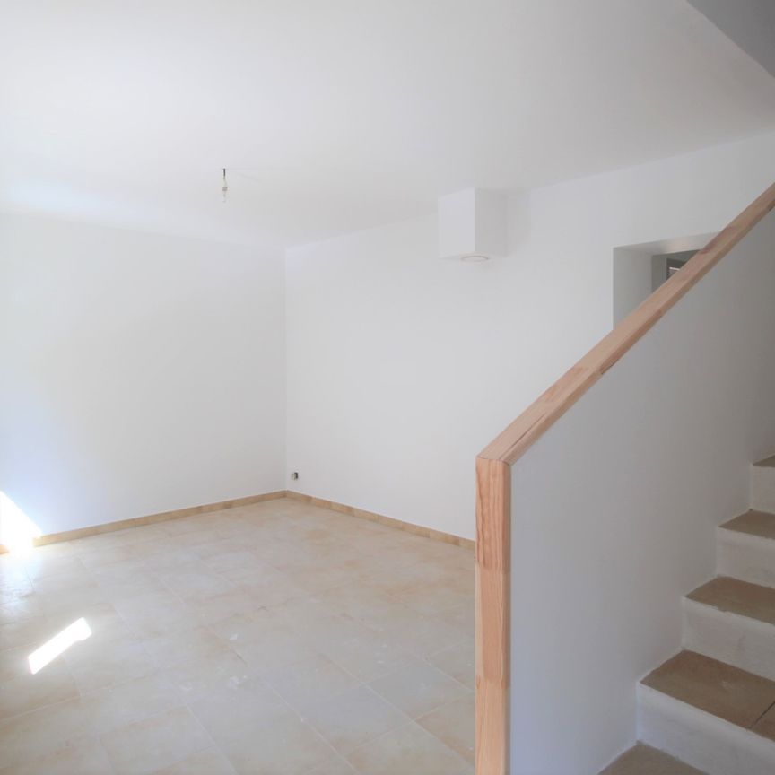 VILLEDIEU - Maison de village rénovée avec climatisation - Photo 1