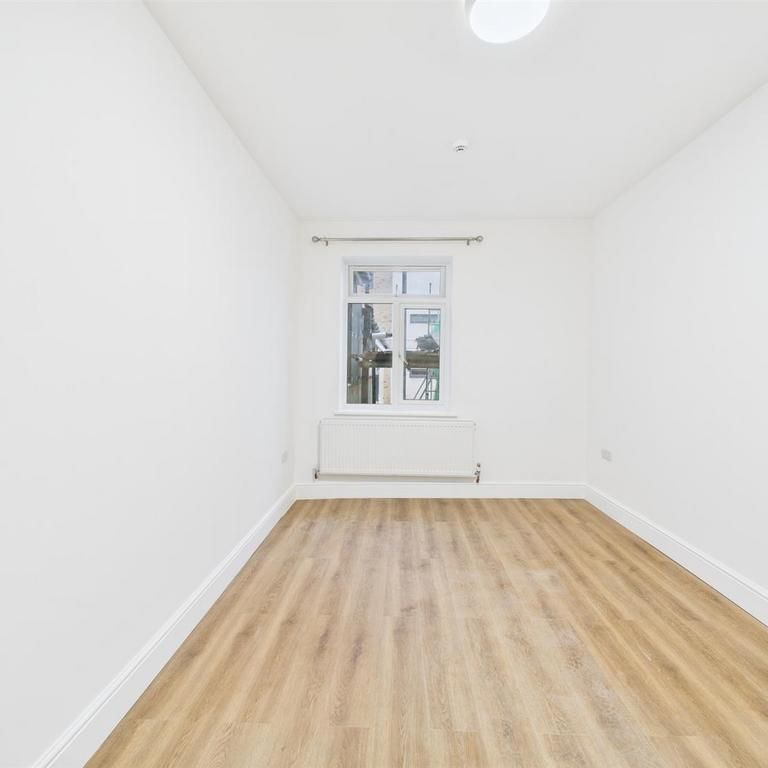 3 bedroom maisonette to rent - Photo 1