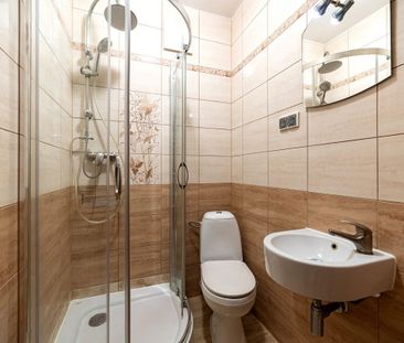 Duża loggia | Łazienka x2 | Garderoba | Winda - Zdjęcie 2