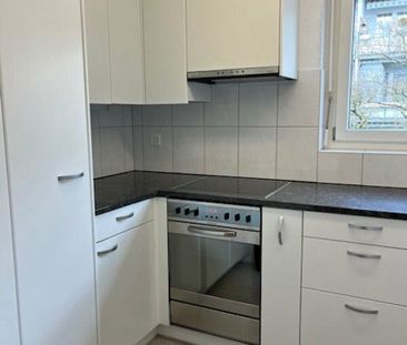 Grosszügige helle 3-Zimmerwohnung Nähe Limmat - Photo 4