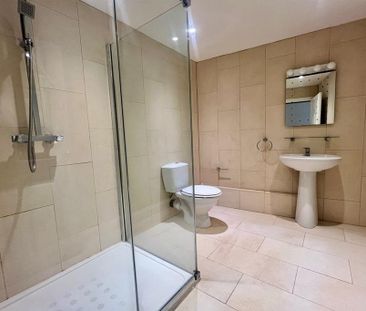 2 bedroom barn conversion to rent - Photo 3