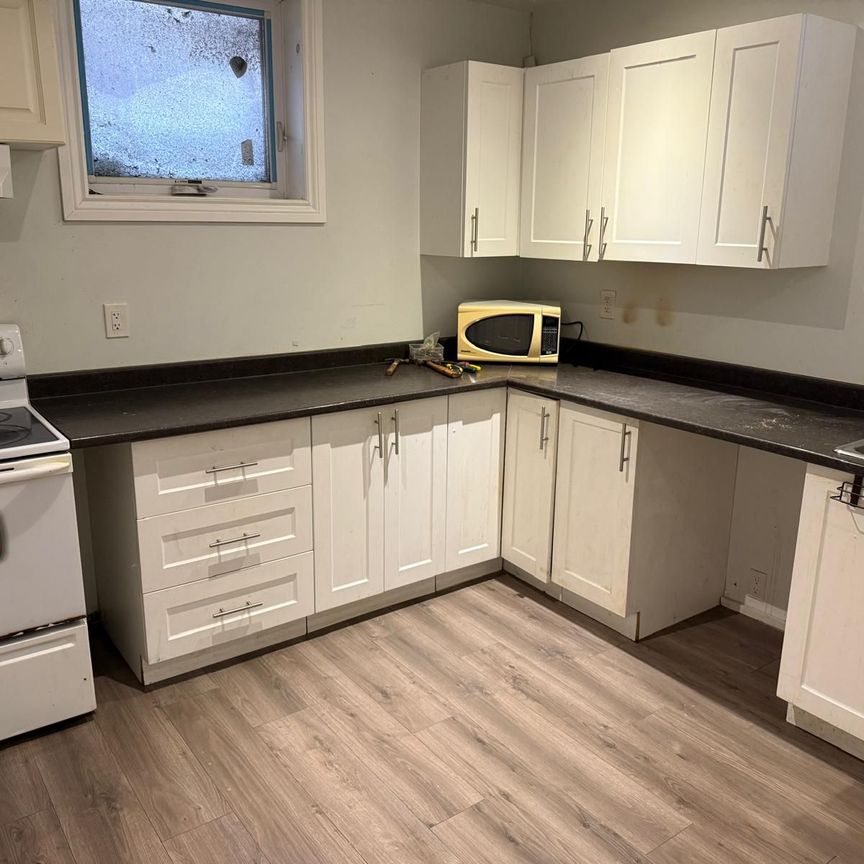 For Lease - 5 Amber Crescent Unit# Basement Unit A, Toronto, Ontario - Photo 1