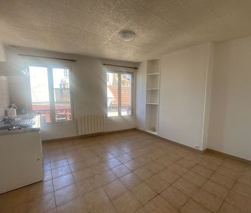 Appartement Corbeil Essonnes 1 pièce(s) 23.61 m2 - Photo 1