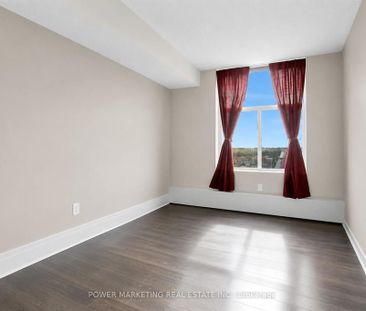 For Lease - 2759 Carousel Crescent Unit# 1206, Blossom Park - Airpo... - Photo 5