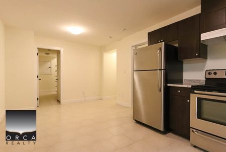 3832 Kincaid St, Burnaby - Photo 5