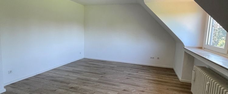 Moderne, gemütliche 3-Zimmer Dachgeschoss-Wohnung mit Grünblick, Nähe Unterbacher See - Foto 1