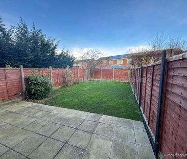 3 bedroom property to rent in St Neots - Photo 3