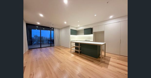 Stunning Brand new 2 bedroom with views in West village – live in the village life - Photo 1