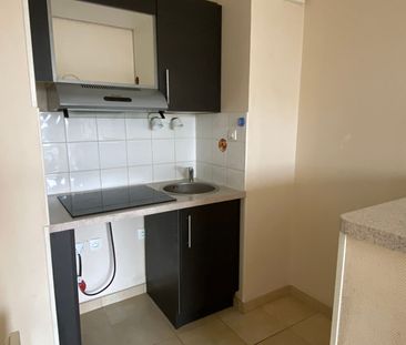 Location Appartement 2 pièces 46m² - Photo 3