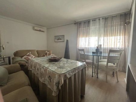 Piso de alquiler en Calle Evangelista, 59, Triana Este - Photo 4