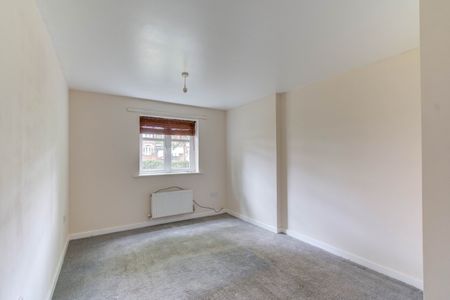 2 bed apartment to rent in Bell Court, Birmingham, B31 - Photo 2