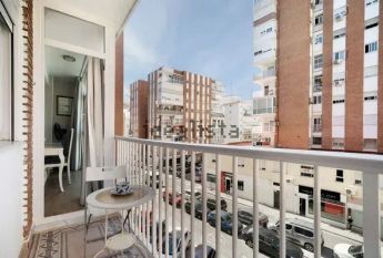 Alquiler de piso en Calle Salvador del Mundo, 2