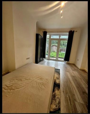 Room in a Shared House, Croydon, CR0 - Photo 2