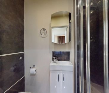 Studio to rent - Photo 6